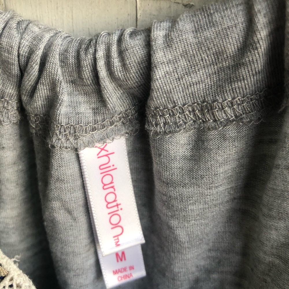 Patterned Camisole - Picture 2 of 3